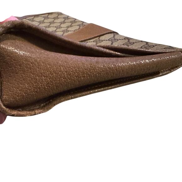 GUCCI GG Supreme Leather Trim Clutch with Dust Bag, Luxury Posh Party Host Pick - Picture 7 of 16